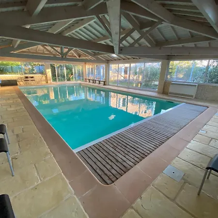 Casa vacanze Le Colombier D'antan 300 M2 Avec Piscine Couverte Chauffée